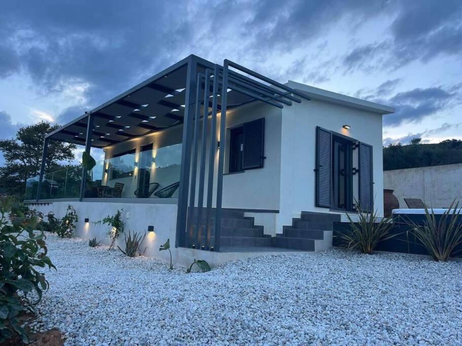 Ek Ornelakis, Luxury Country House With Jacuzzi Chania  Luaran gambar