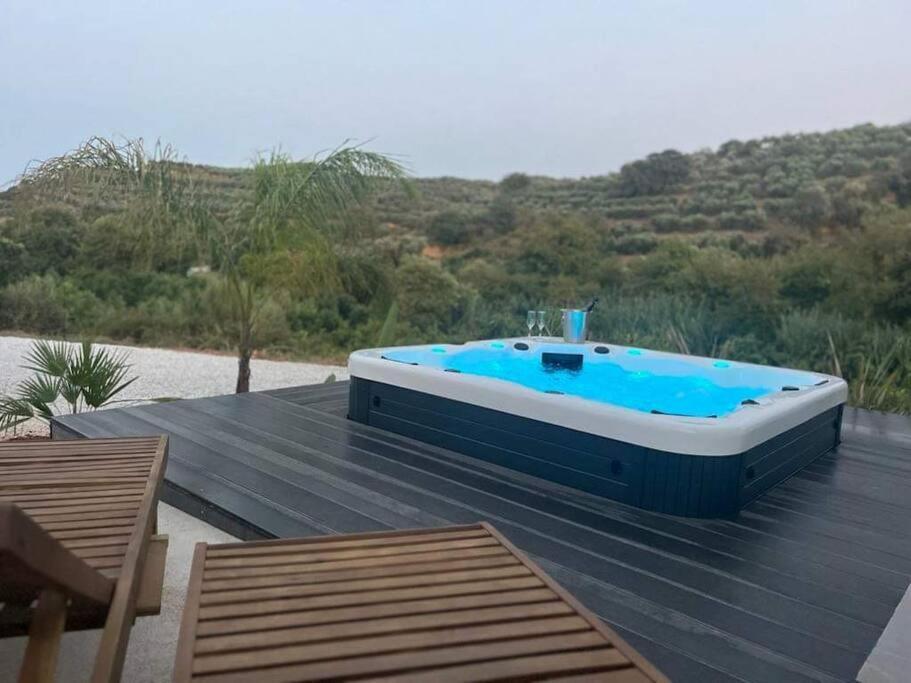 Ek Ornelakis, Luxury Country House With Jacuzzi Chania  Luaran gambar